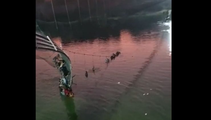 Hindistan’da köprü çöktü: 32 meyyit