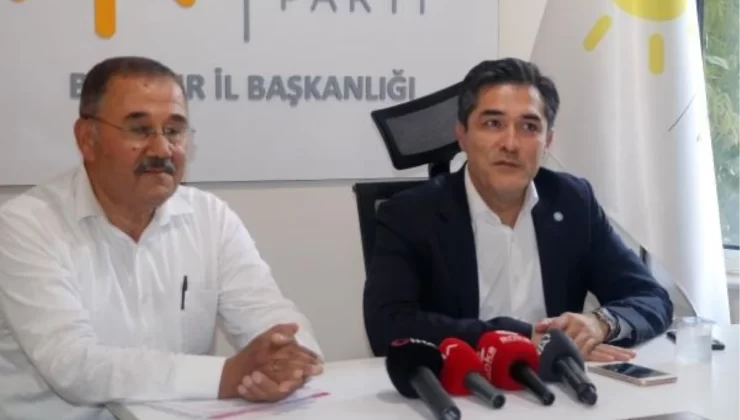 İYİ Parti Teşkilat Başkanı: 81 ilde seçime tek başımıza girecekmişiz gibi hazırlığımızı sürdürüyoruz