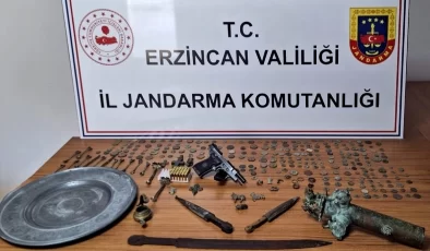 Erzincan’da Jandarma Tarafından 80 Düzensiz Göçmen ve 181 Şüpheli Yakalandı