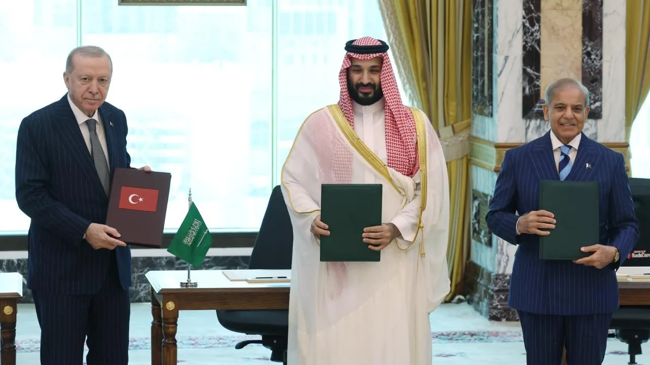 Türkiye, Suudi Arabistan ve Pakistan Ortak Savunma Komitesi İlk Toplantısını İstanbul’da Yapacak