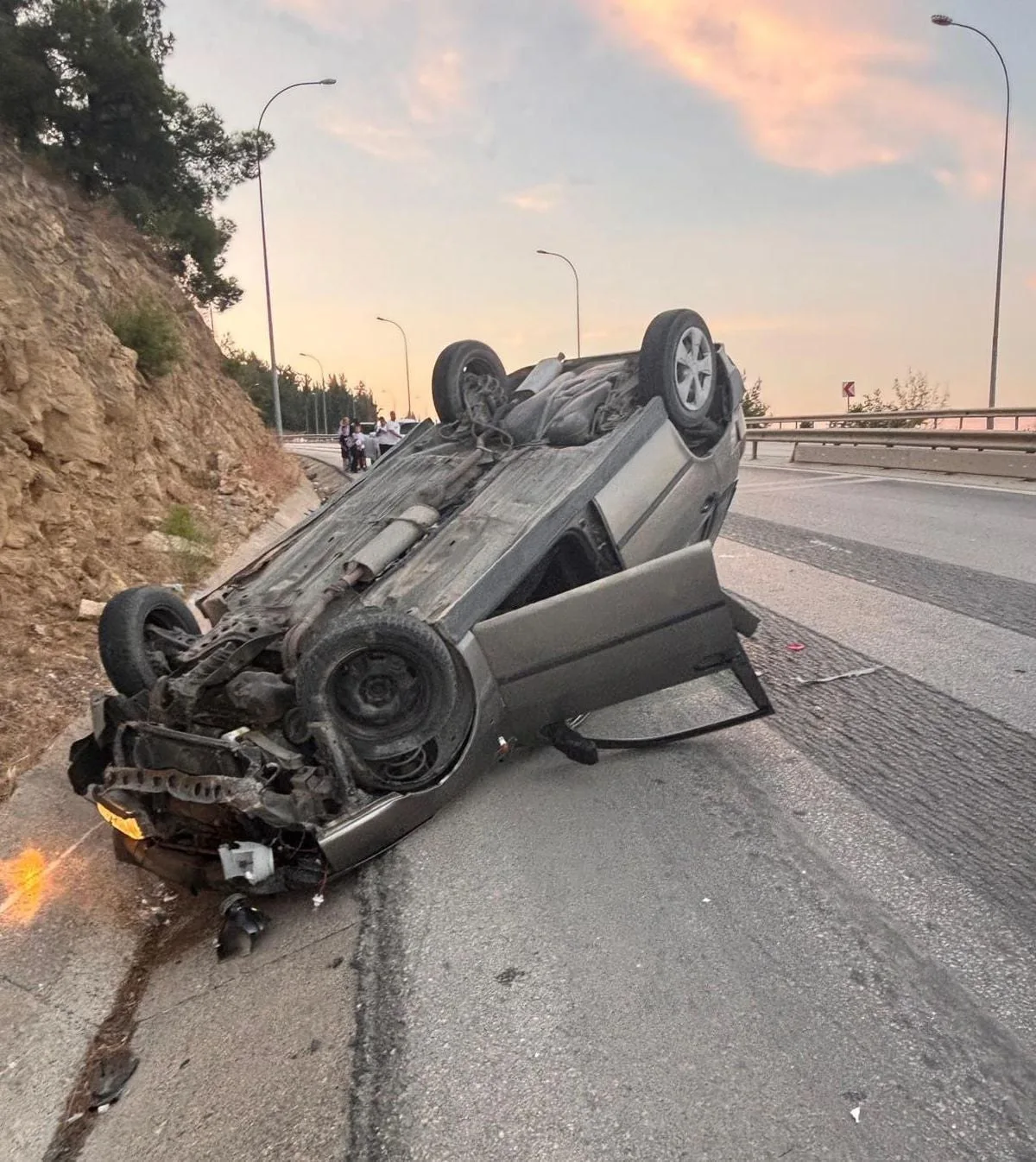 Bilecik-Eskişehir Karayolu’nda Kontrolden Çıkan Otomobil: Sürücü Yaralı