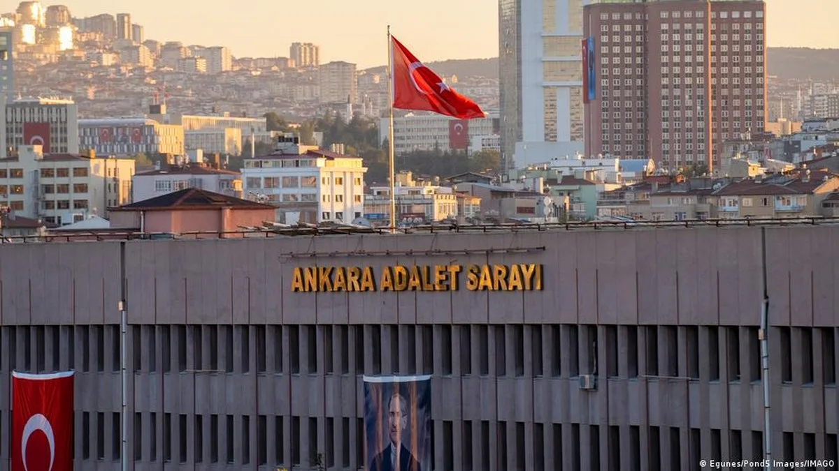 Gazeteci Oya Lale Özan Arslan Gözaltına Alındı