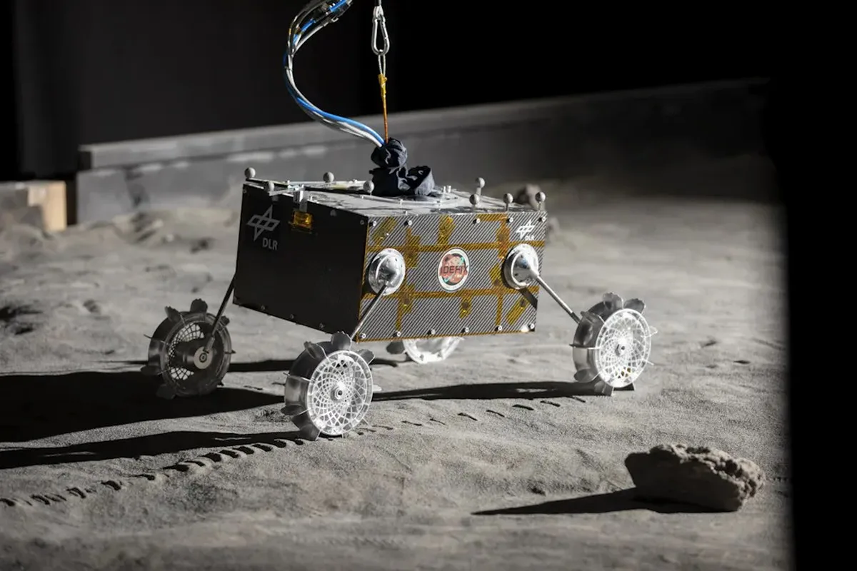 Görev, Fransa, Almanya ve Japonya'nın ortaklaşa geliştirdiği 25 kg'lık robotik bir gezgini yerleştirecek.DLR,CC BY-NC-ND