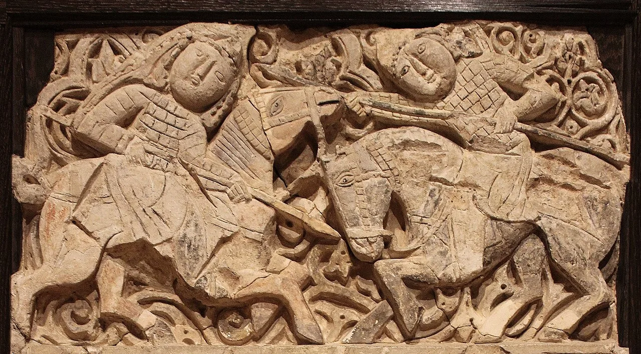 Combat theme, Seljuk or post-Seljuk period. Possibly from Rayy. Iran, 12th-13th century. Seattle Art Museum.[39]