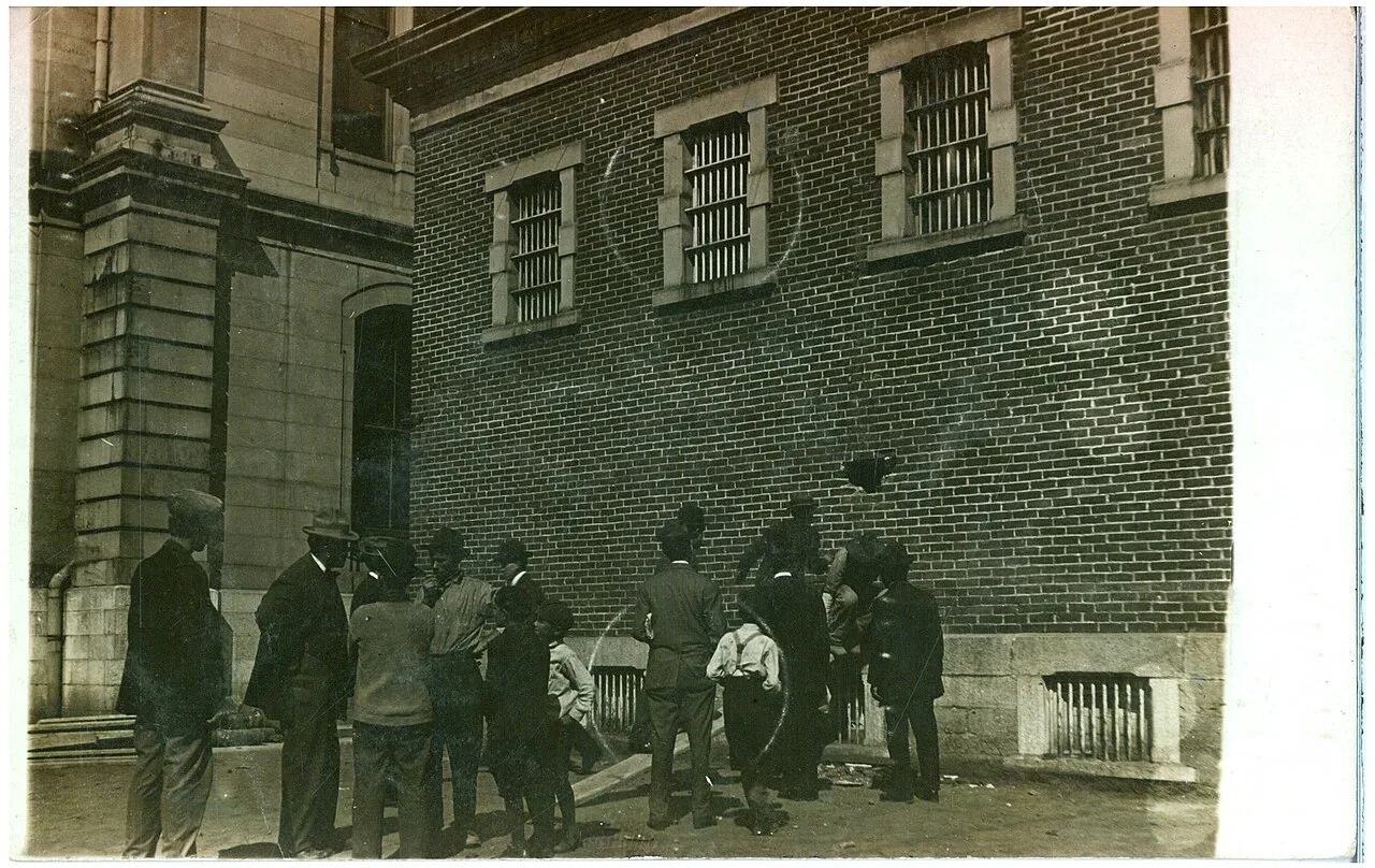 Escape from prison in Greenville, Ohio, USA (1909)