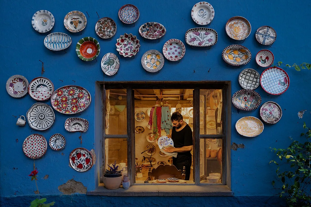 İznik'te çini tabaklar
