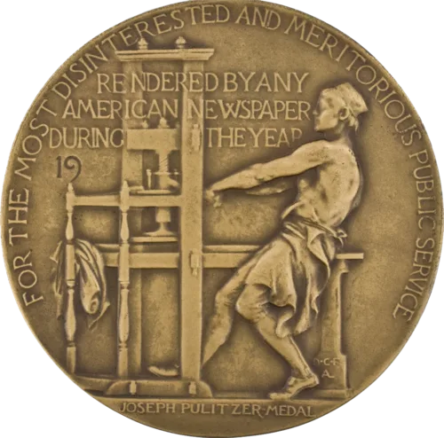 Pulitzer Medal - reverse