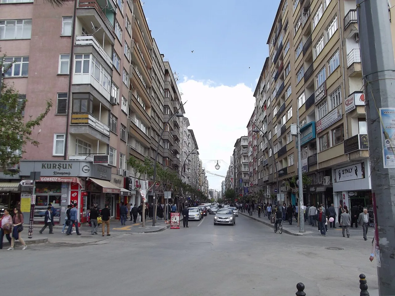 GAZİ CADDESİ. ELAZIĞ - panoramio