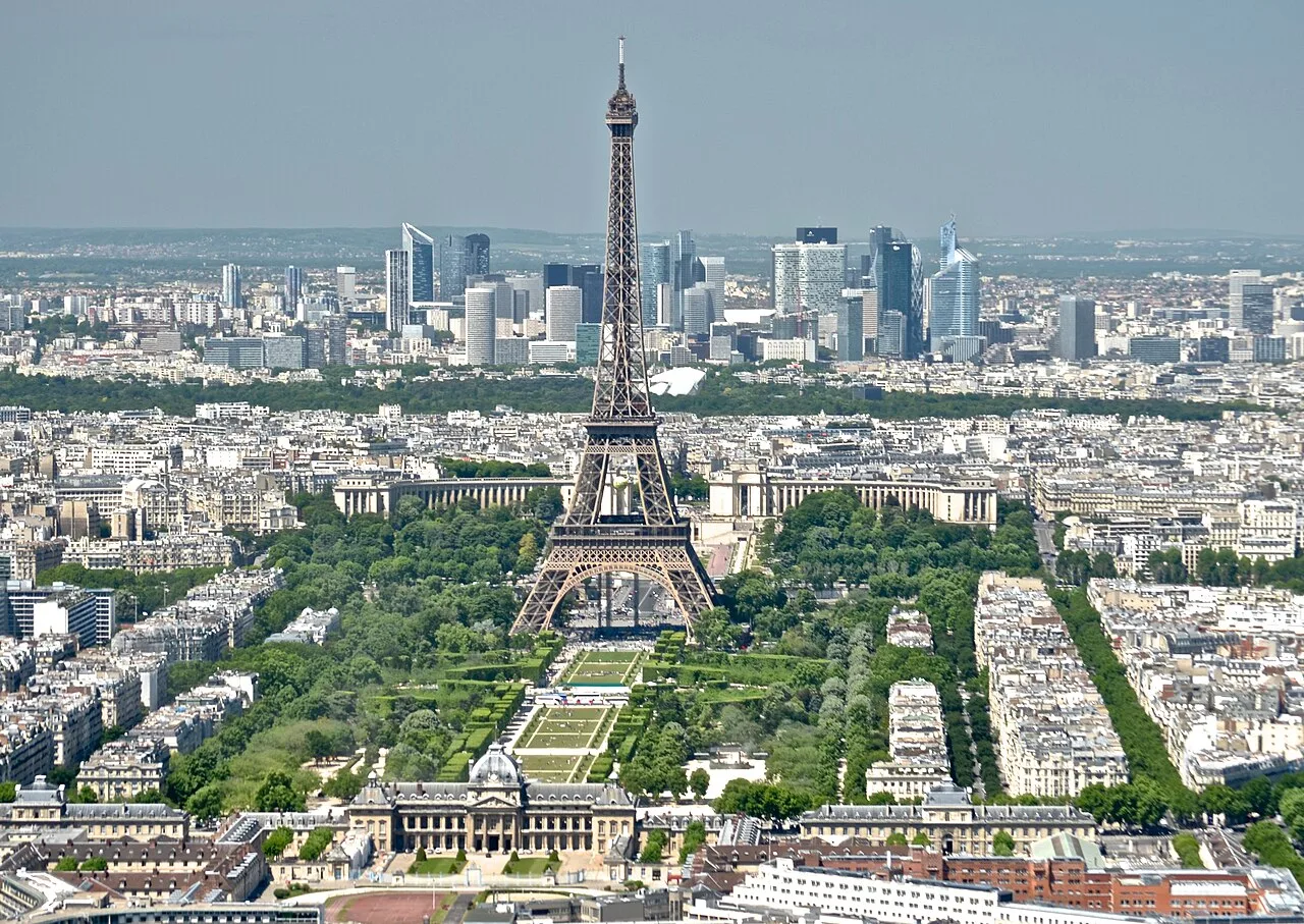 Paris, looking toward the high density district of La Défense