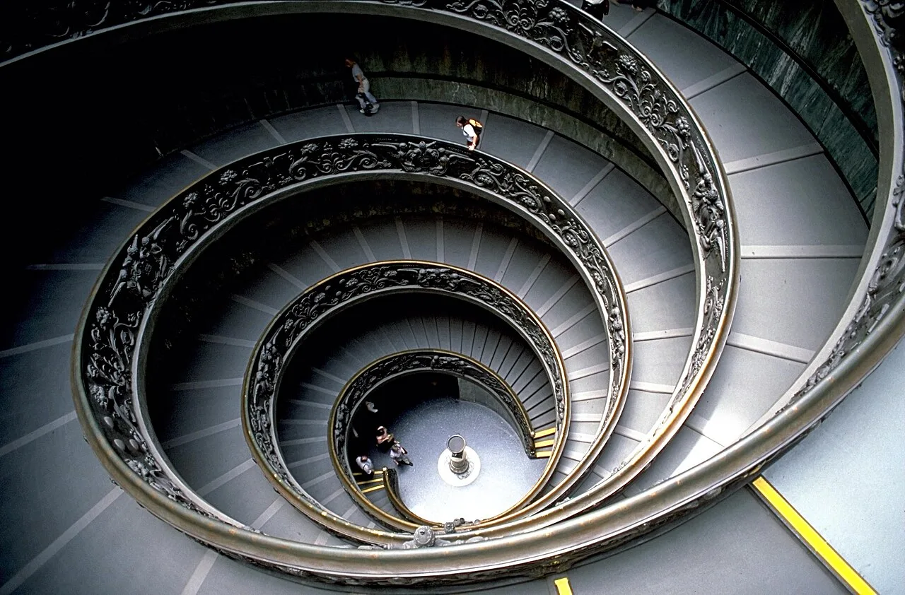 Spiral staircase (double helix) in the Vatican Museums