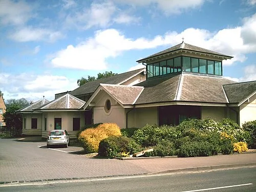 St. John The Evangelist, Carterton - geograph.org.uk - 1291769