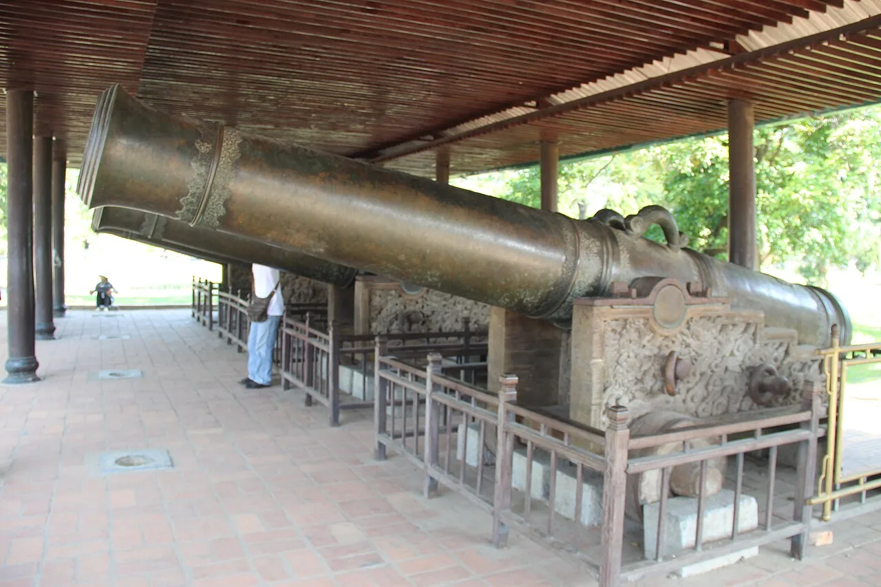 Ceremony cannon produced under Nguyễn Dynasty