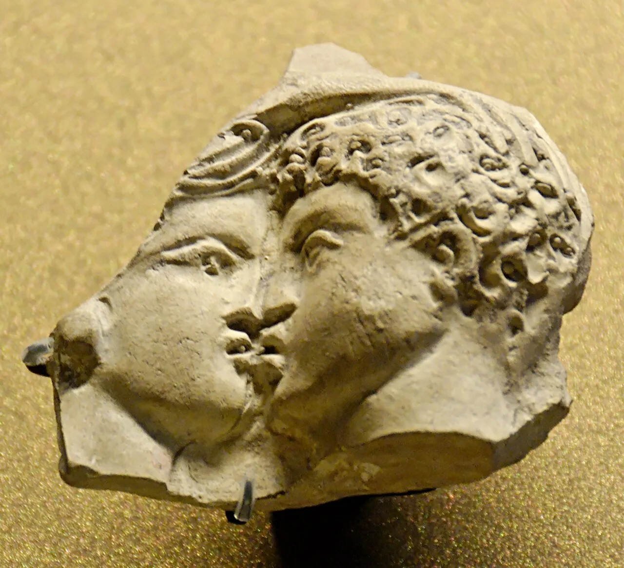 antik bir kalıntı