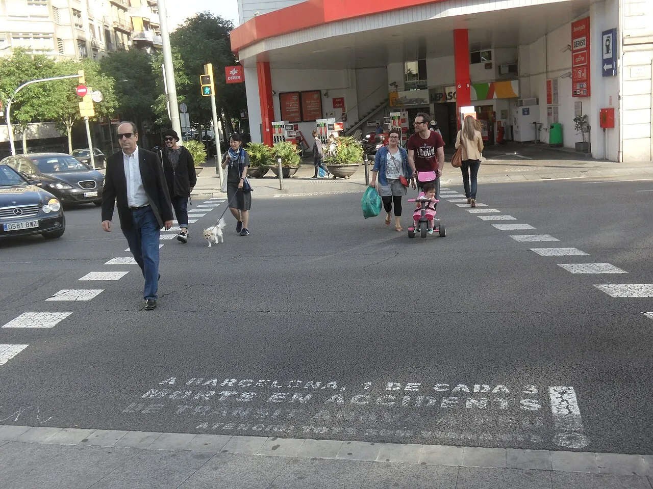 Pedestrian safety message crosswalk stencil